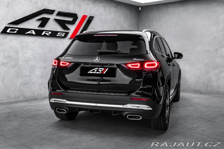 Mercedes-Benz GLA 200d AMG 4MATIC 2022