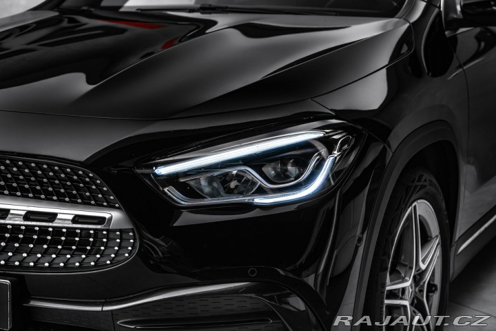 Mercedes-Benz GLA 200d AMG 4MATIC 2022