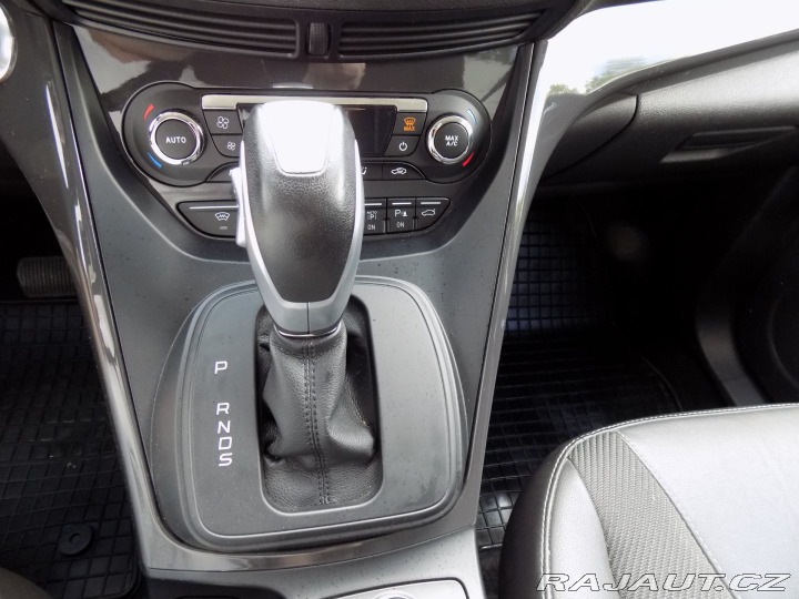 Ford Kuga 2.0TDCi/Individual/AWD/AT 2016