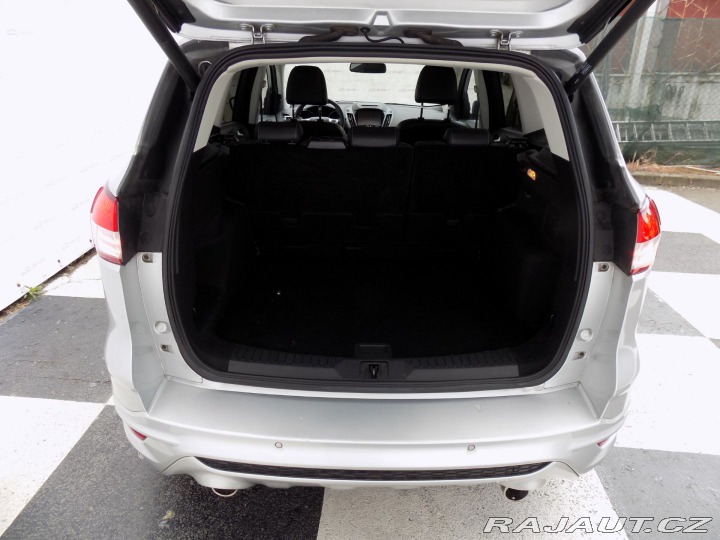 Ford Kuga 2.0TDCi/Individual/AWD/AT 2016