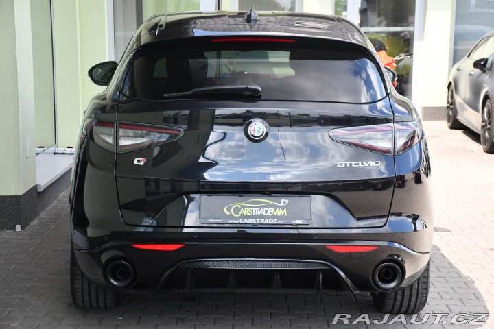 Alfa Romeo Stelvio 2.2 JTDm Competizione Q4 2023