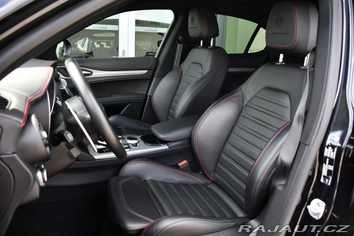 Alfa Romeo Stelvio 2.2 JTDm Competizione Q4 2023