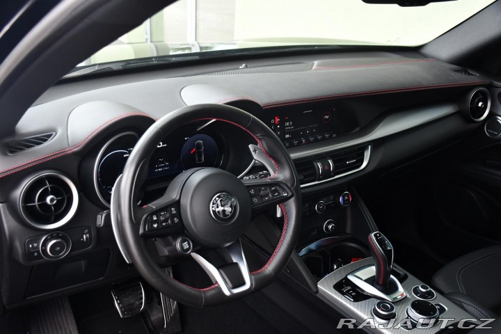 Alfa Romeo Stelvio 2.2 JTDm Competizione Q4 2023