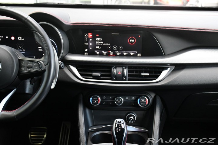 Alfa Romeo Stelvio 2.2 JTDm Competizione Q4 2023