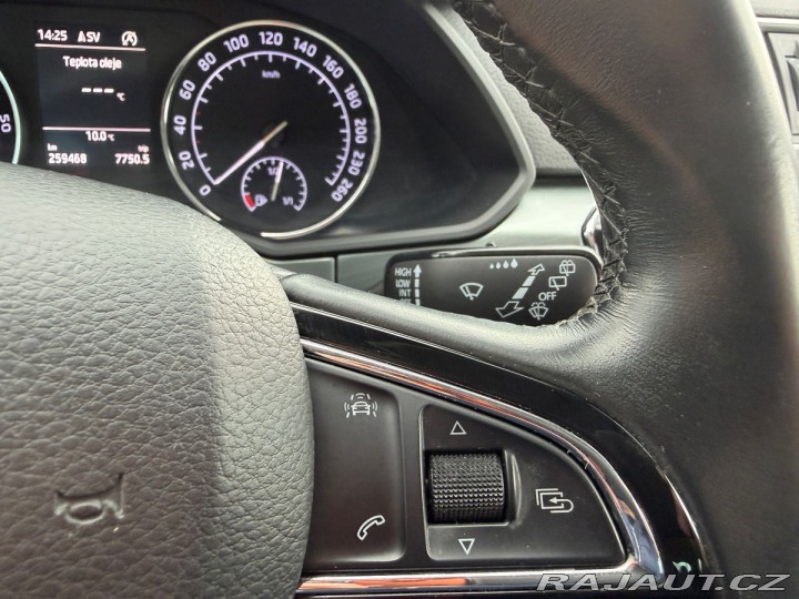 Škoda Superb Ambition  110kW Tažné Can 2016
