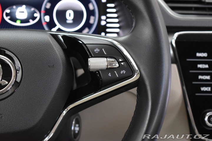 Škoda Superb 2.0 TDI REZERVACE 2021