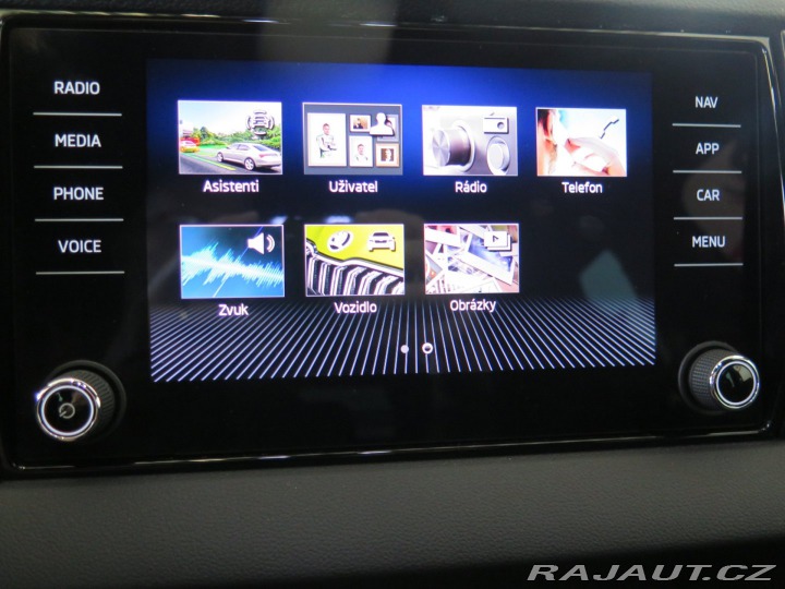 Škoda Karoq 1.5TSI,SPORTLINE,navi,taž 2021