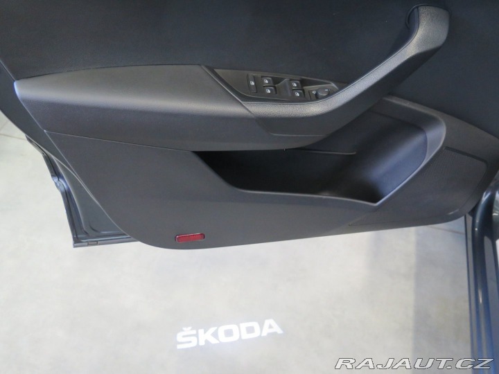 Škoda Karoq 1.5TSI,SPORTLINE,navi,taž 2021