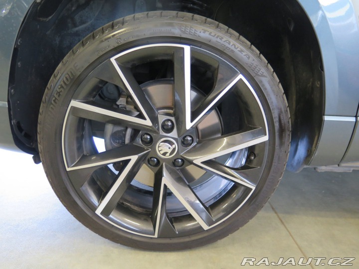 Škoda Karoq 1.5TSI,SPORTLINE,navi,taž 2021