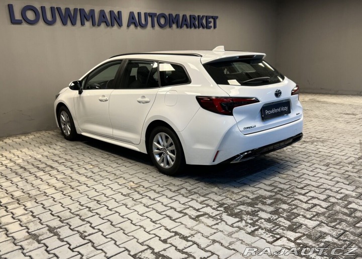 Toyota Corolla 1,8 Hybrid AT Comfort 2025