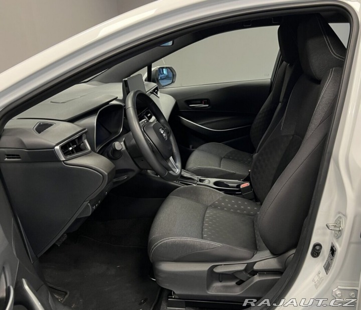 Toyota Corolla 1,8 Hybrid AT Comfort 2025