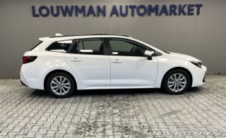 Toyota Corolla 1,8 Hybrid AT Comfort 2025