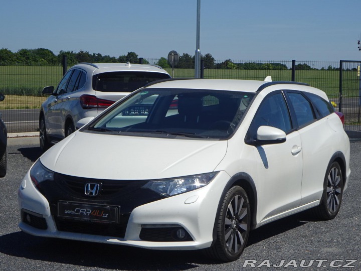 Honda Civic 1.8 i-VTEC 104kW TOURING 2014