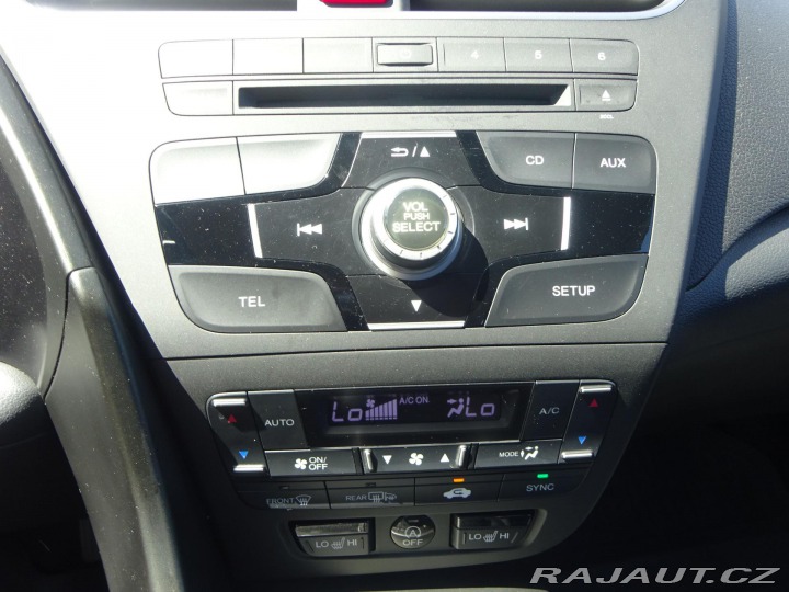 Honda Civic 1.8 i-VTEC 104kW TOURING 2014