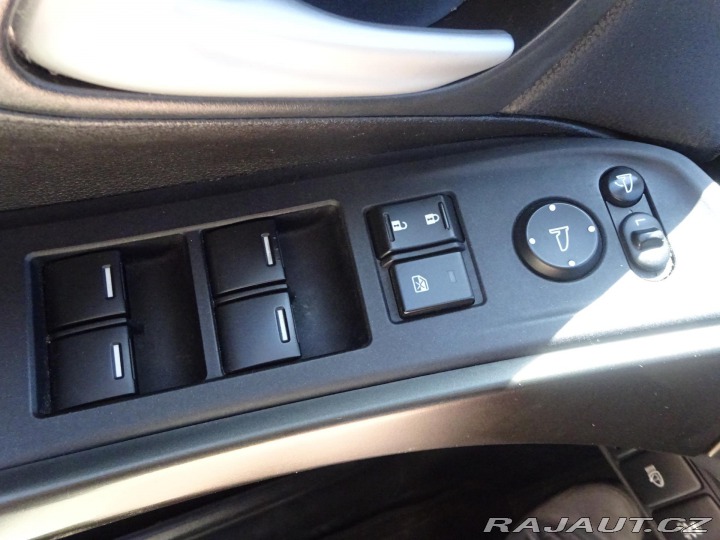 Honda Civic 1.8 i-VTEC 104kW TOURING 2014