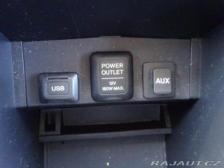 Honda Civic 1.8 i-VTEC 104kW TOURING 2014