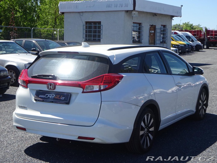 Honda Civic 1.8 i-VTEC 104kW TOURING 2014