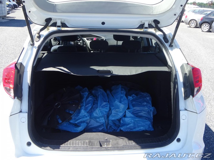 Honda Civic 1.8 i-VTEC 104kW TOURING 2014