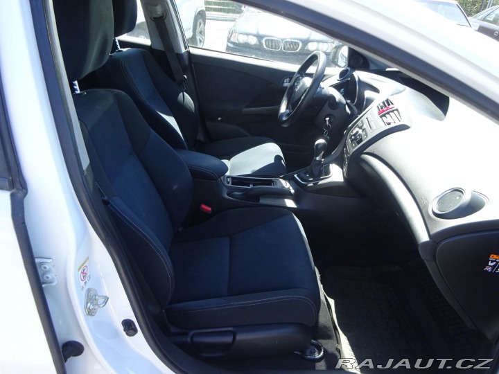 Honda Civic 1.8 i-VTEC 104kW TOURING 2014
