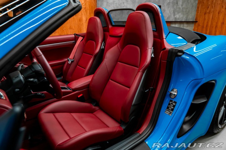 Porsche Boxster 2024