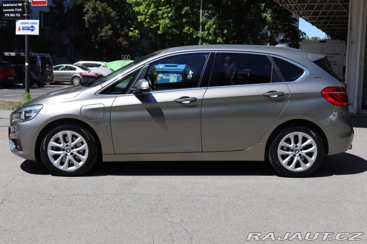 BMW 2 225xe iPERFORMANCE F45 16 2018