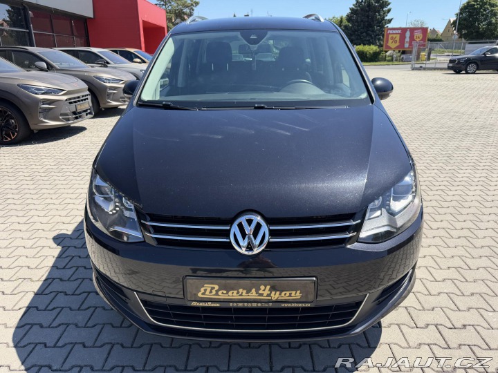 Volkswagen Sharan 2.0TDI 103kW DSG 7M EL. D 2015