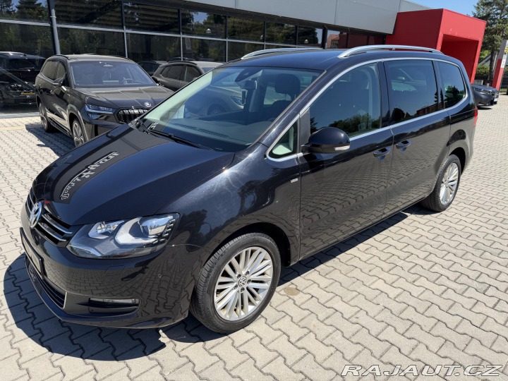 Volkswagen Sharan 2.0TDI 103kW DSG 7M EL. D 2015