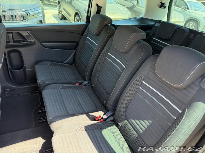 Volkswagen Sharan 2.0TDI 103kW DSG 7M EL. D 2015