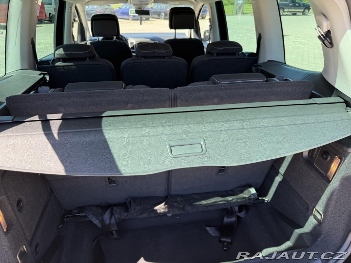Volkswagen Sharan 2.0TDI 103kW DSG 7M EL. D 2015
