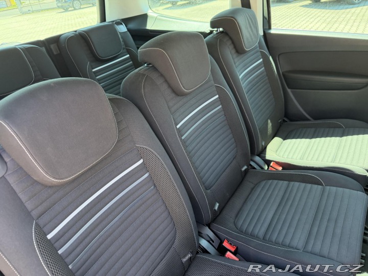Volkswagen Sharan 2.0TDI 103kW DSG 7M EL. D 2015