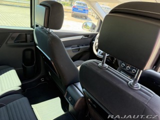 Volkswagen Sharan 2.0TDI 103kW DSG 7M EL. D 2015