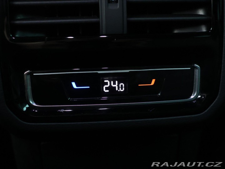 Volkswagen Passat 2.0 TDI DSG R-LINE Matrix 2022