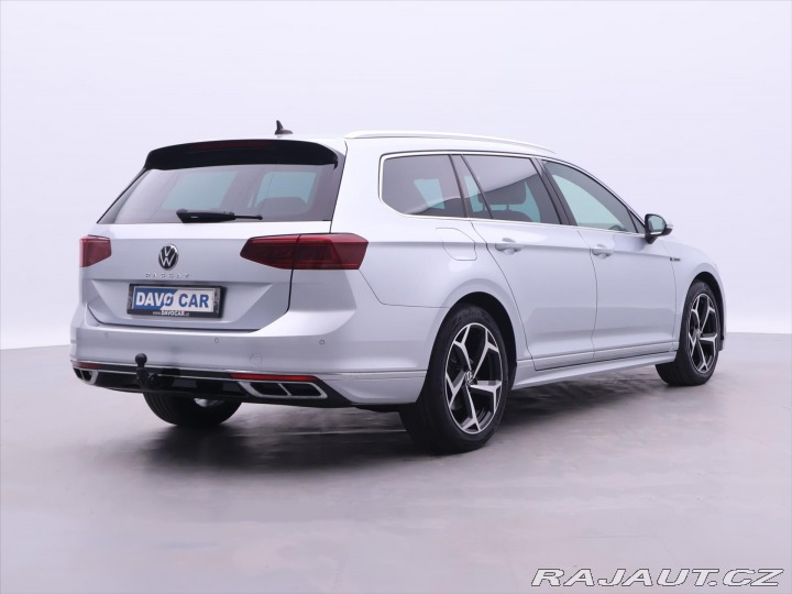 Volkswagen Passat 2.0 TDI DSG R-LINE Matrix 2022