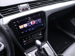 Volkswagen Passat 2.0 TDI DSG R-LINE Matrix 2022