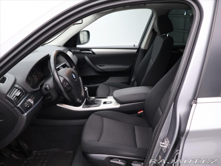 BMW X3 2,0 xDrive 135kW Aut.klim 2011