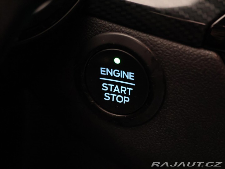 Ford Kuga 1,5 EB 110 kW ST-Line 1.M 2020