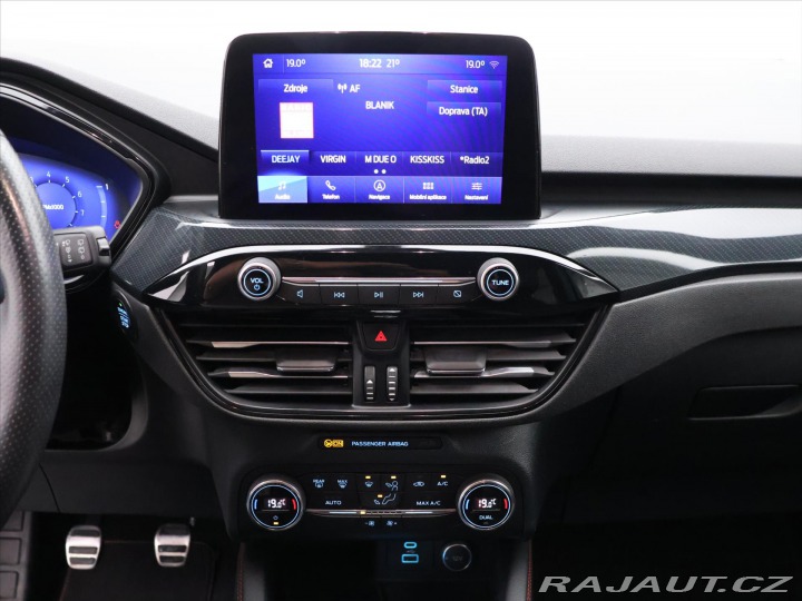 Ford Kuga 1,5 EB 110 kW ST-Line 1.M 2020
