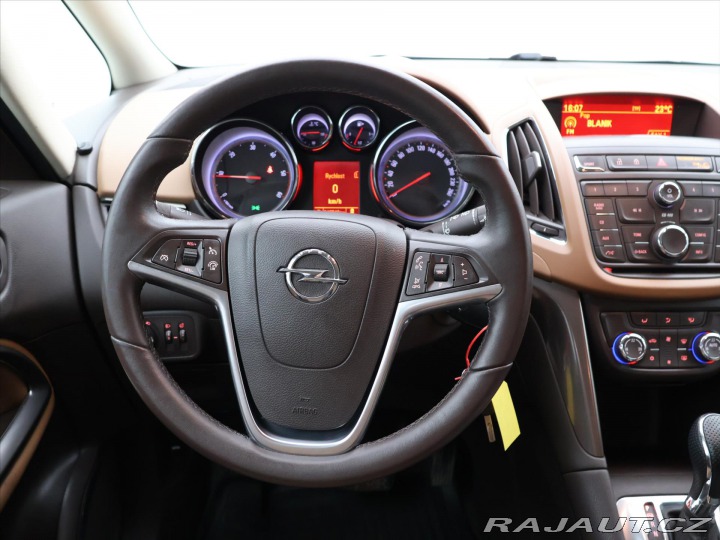 Opel Zafira 2,0 CDTI 121kW Aut. Kůže 2013