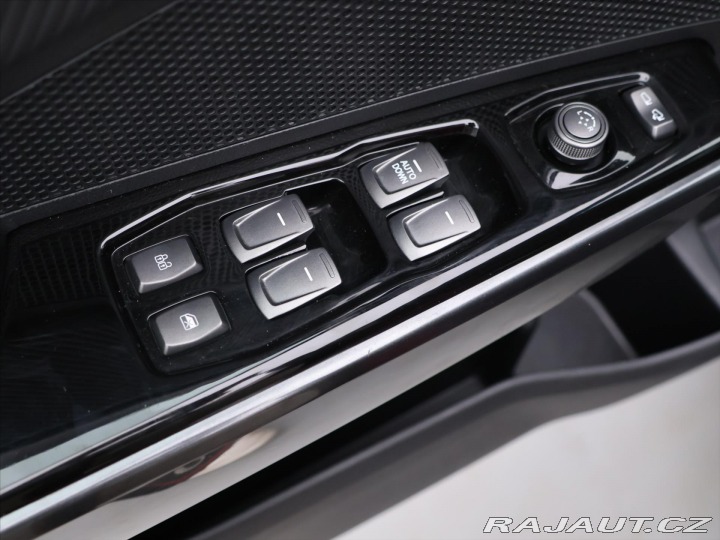 SsangYong Tivoli 1,5 T-GDI 120kW Grand Aut 2022