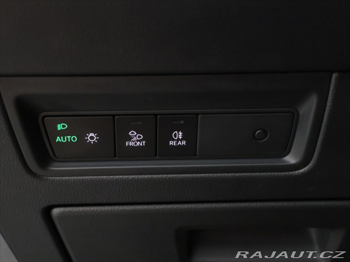 Volkswagen Touareg 3,0 TSI 250 kW 4x4 CZ R-l 2019