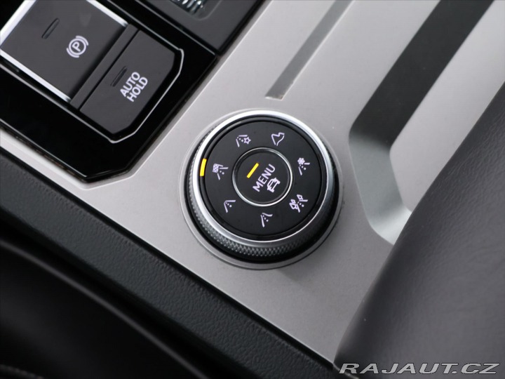 Volkswagen Touareg 3,0 TSI 250 kW 4x4 CZ R-l 2019