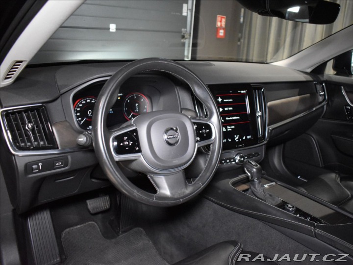 Volvo V90 2,0 CC D5 PRO Bezklíč,Taž 2020