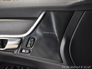 Volvo V90 2,0 CC D5 PRO Bezklíč,Taž 2020