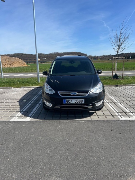 Ford Galaxy 2,0   TDCi 120kW, Titaniu