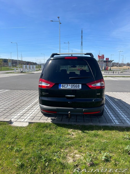Ford Galaxy 2,0   TDCi 120kW, Titaniu 2011