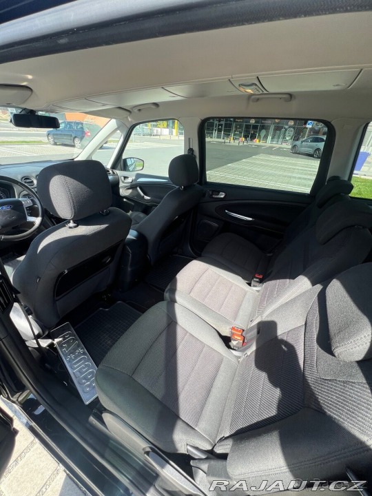 Ford Galaxy 2,0   TDCi 120kW, Titaniu 2011