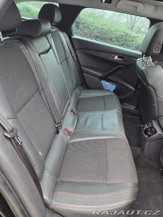 Peugeot 508 2,0 rxh-4x4-hybrid 2012