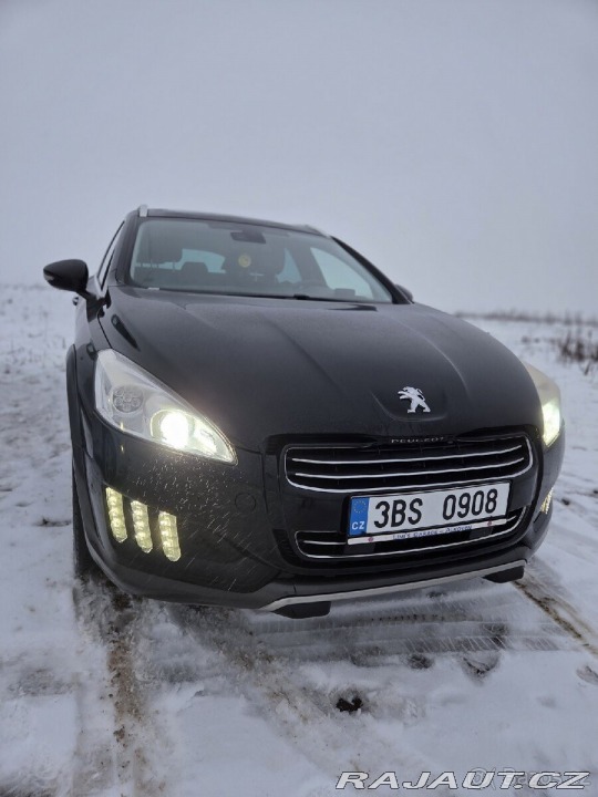 Peugeot 508 2,0 rxh-4x4-hybrid 2012