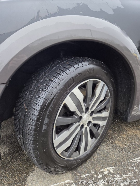 Peugeot 508 2,0 rxh-4x4-hybrid 2012