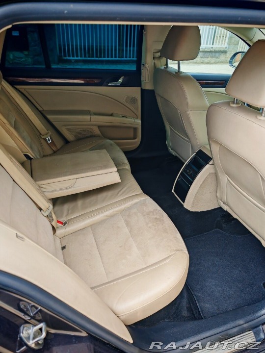 Škoda Superb 2,0 2011
